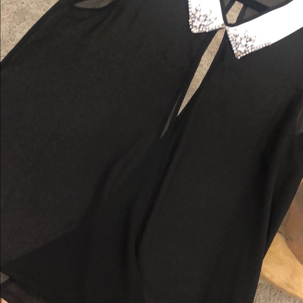 Open Front And Back See Through With White Neck - image 7